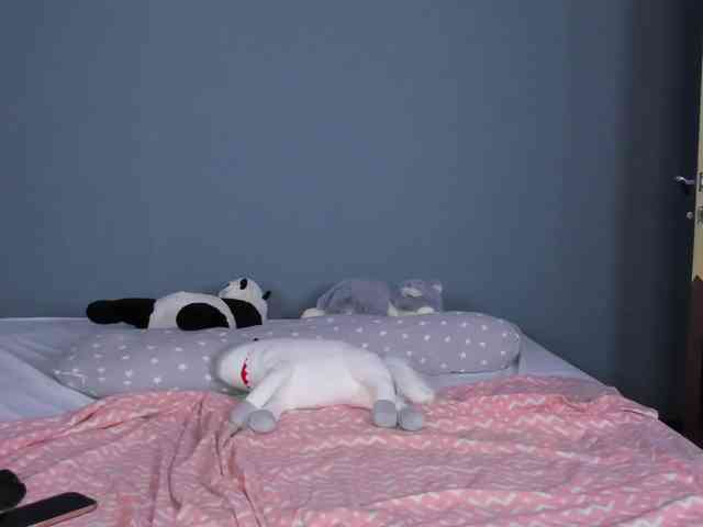 LillieBerry webcam