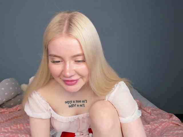 LillieBerry webcam