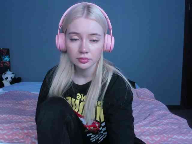 LillieBerry webcam