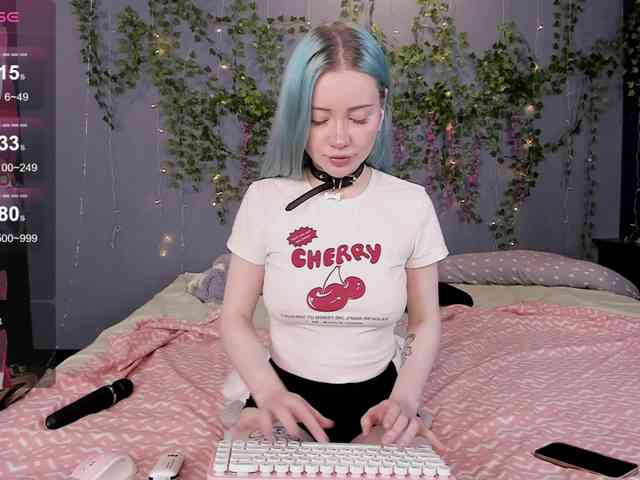LillieBerry webcam