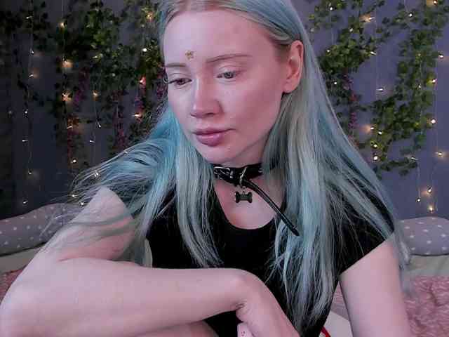 LillieBerry webcam