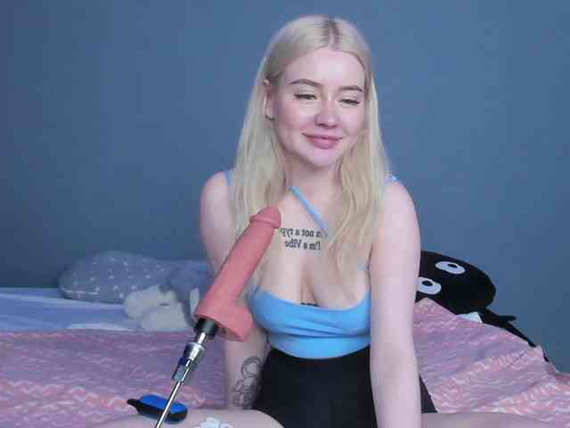 LillieBerry webcam