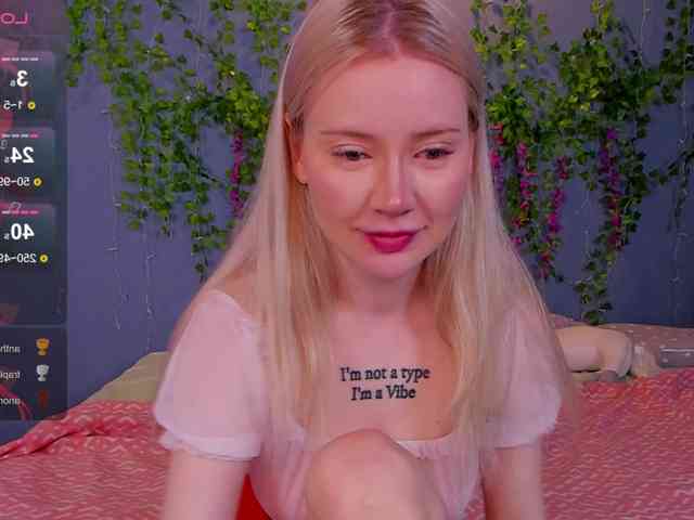 LillieBerry webcam
