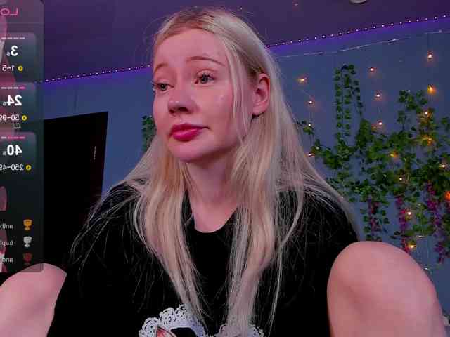LillieBerry webcam