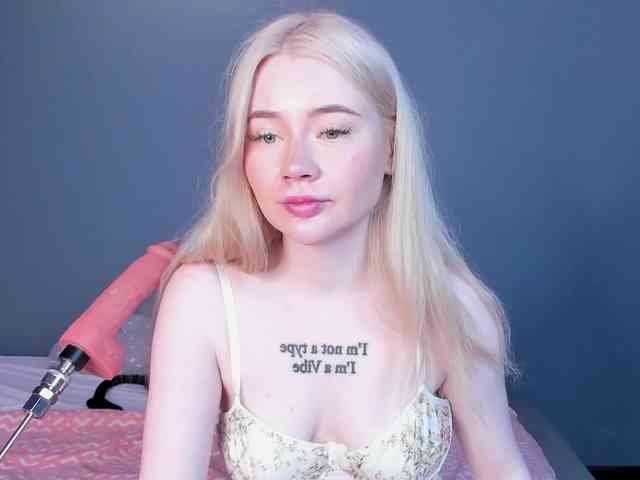 LillieBerry webcam