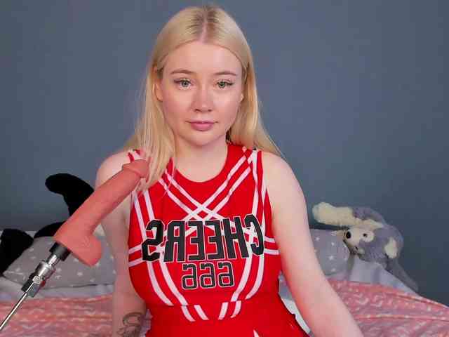 LillieBerry webcam