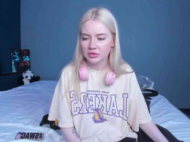 LillieBerry webcam