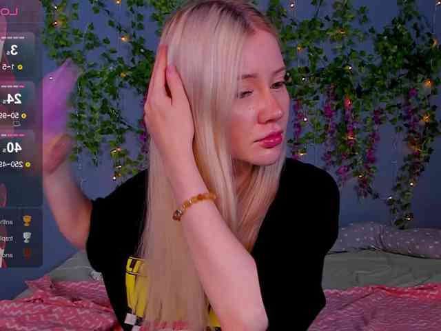 LillieBerry webcam