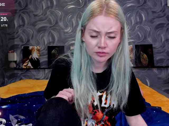 LillieBerry webcam