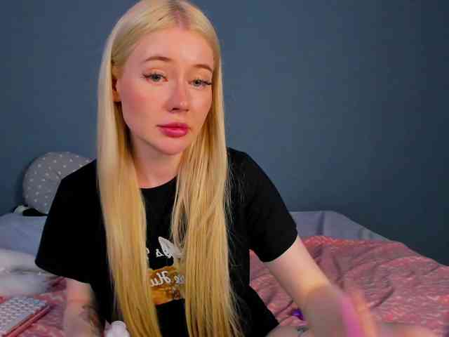 LillieBerry webcam