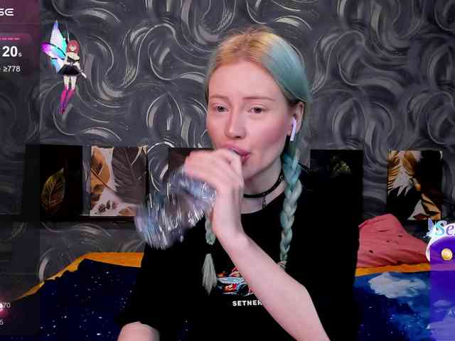 LillieBerry webcam