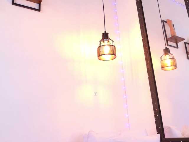 vanity-wild live cam on BongaCams