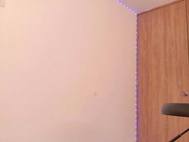 vanity-wild live cam on BongaCams