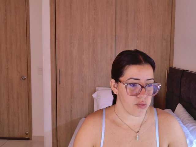 vanity-wild live webcam show