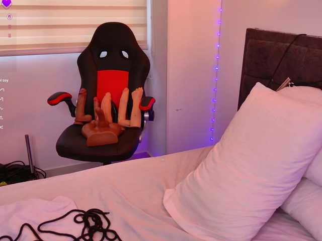 vanity-wild live cam on BongaCams