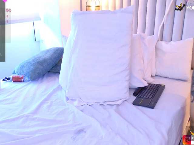 vanity-wild live cam on BongaCams