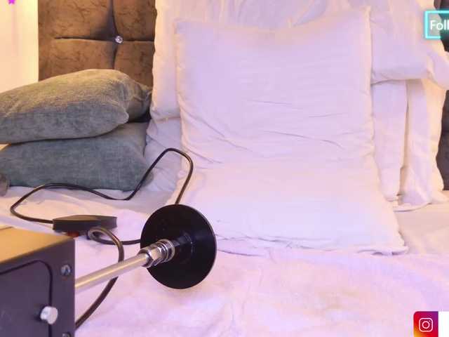 vanity-wild live cam on BongaCams