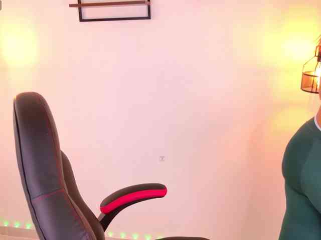 vanity-wild webcam