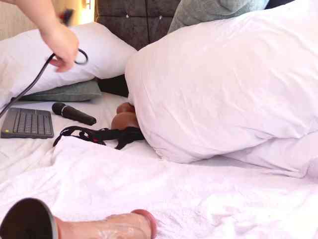 vanity-wild Live Webcam on BongaCams