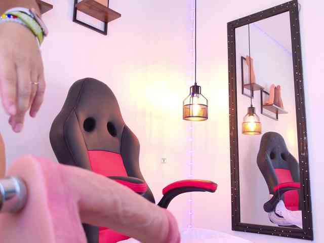 vanity-wild webcam