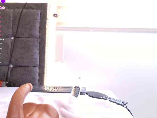 vanity-wild Live Webcam on BongaCams