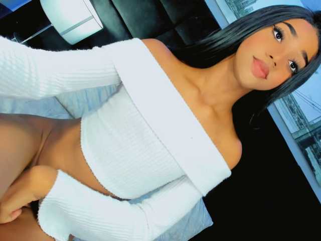 Daniiela-Foxx