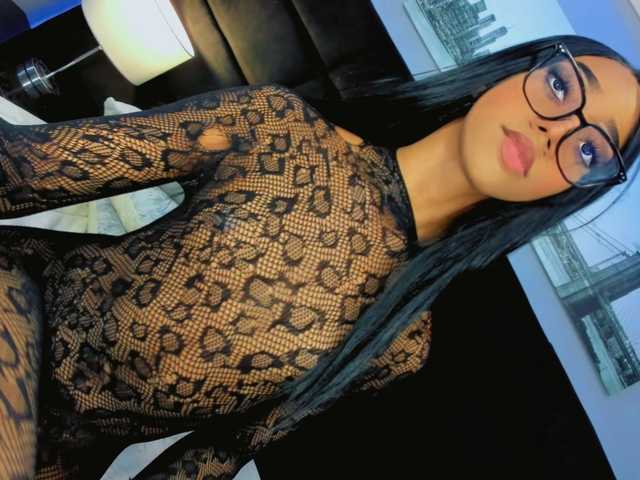 Daniiela-Foxx live webcam show