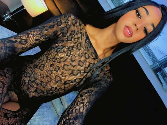 Daniiela-Foxx live cam on BongaCams