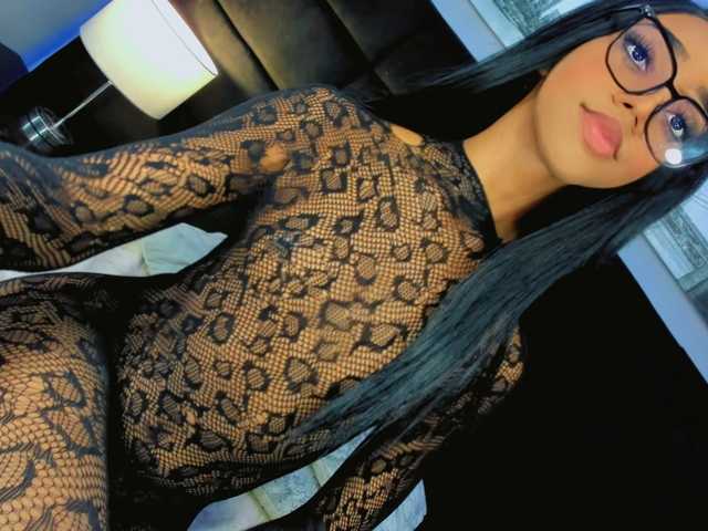 Daniiela-Foxx live webcam show