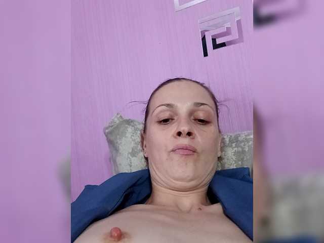 HelgaValkiriya's BongaCams show and profile