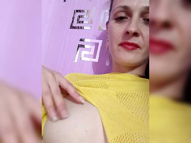 HelgaValkiriya's BongaCams show and profile