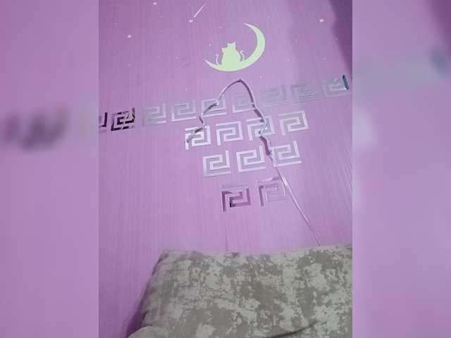 HelgaValkiriya's BongaCams show and profile