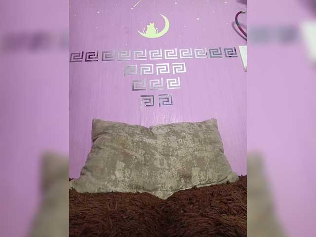 HelgaValkiriya live cam on BongaCams