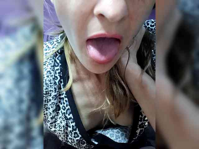 HelgaValkiriya Live Webcam on BongaCams