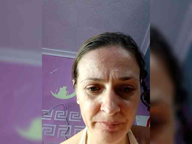 HelgaValkiriya webcam