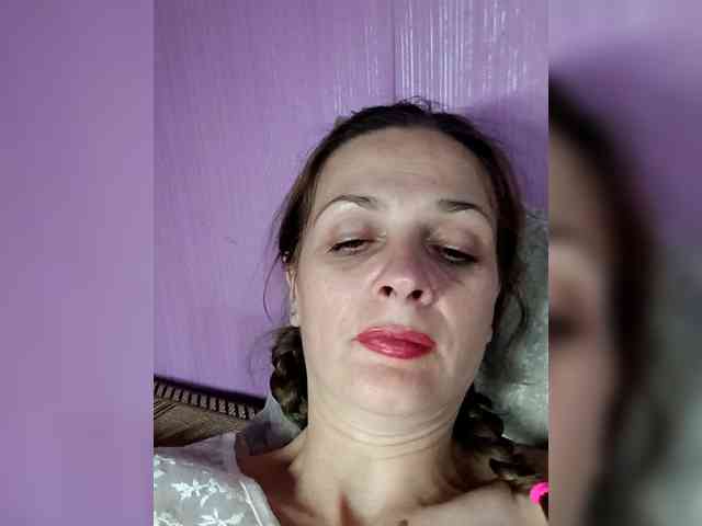 HelgaValkiriya webcam