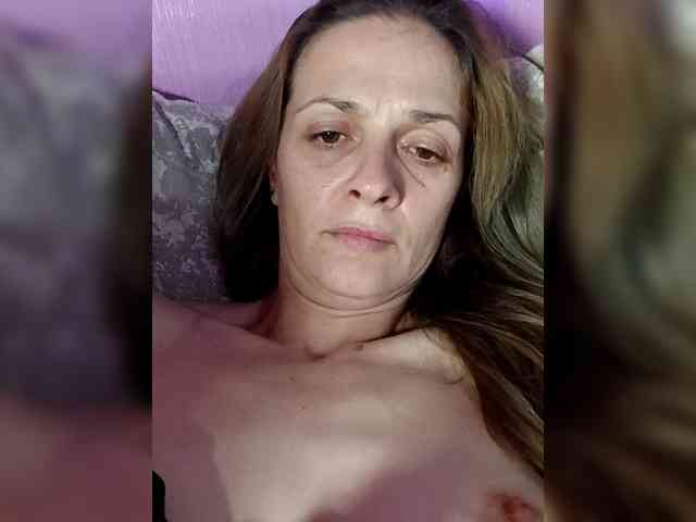 HelgaValkiriya webcam