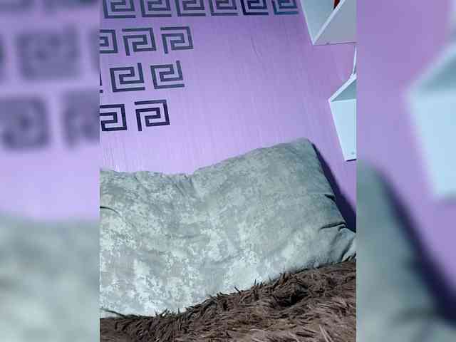 HelgaValkiriya webcam