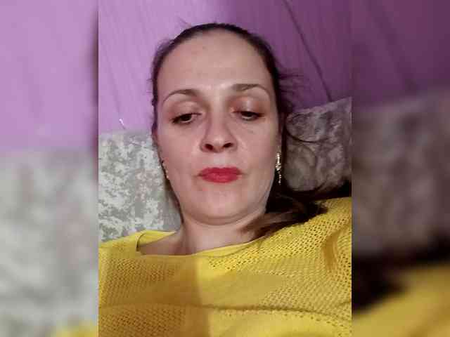 HelgaValkiriya webcam