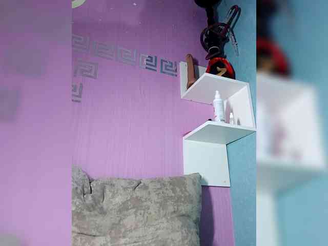 HelgaValkiriya webcam