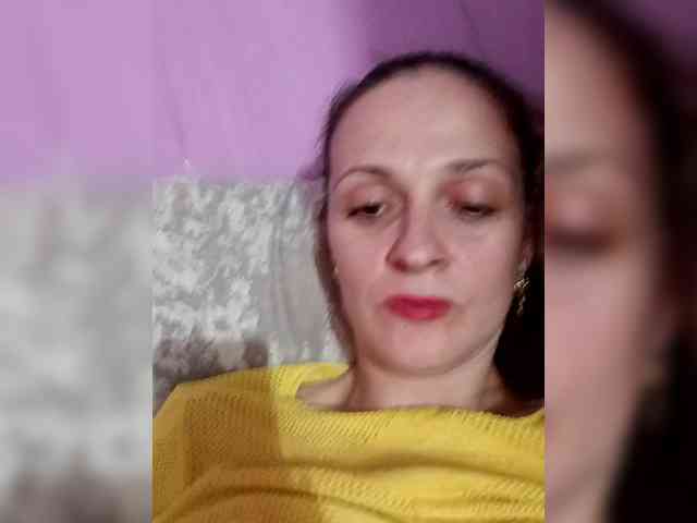 HelgaValkiriya webcam