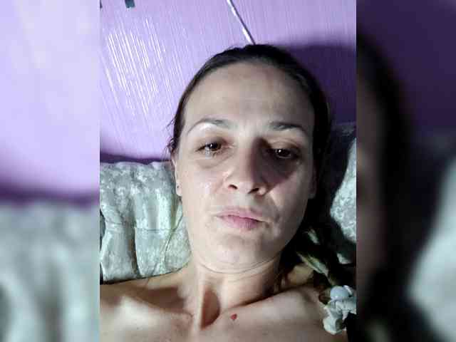 HelgaValkiriya webcam