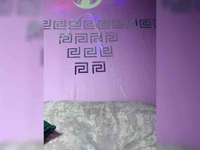 HelgaValkiriya webcam