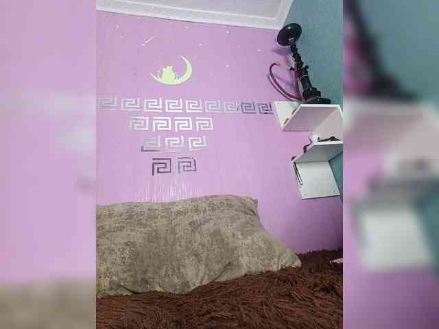 HelgaValkiriya webcam