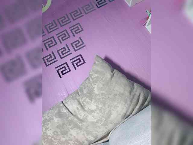 HelgaValkiriya webcam