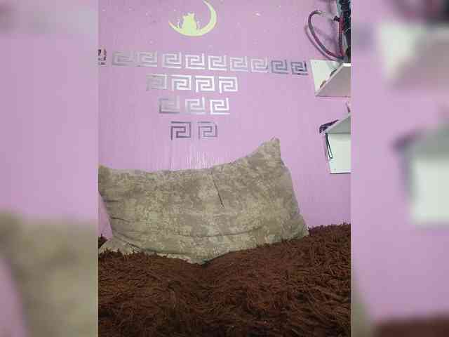 HelgaValkiriya webcam