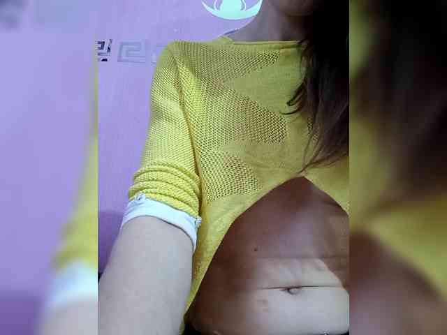 HelgaValkiriya webcam