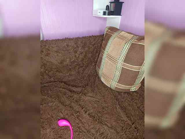 HelgaValkiriya webcam