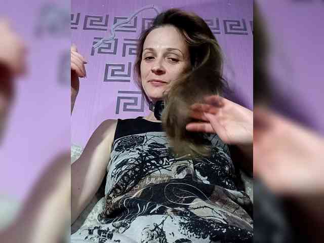 HelgaValkiriya webcam