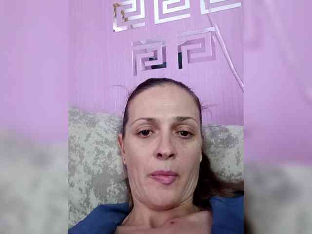 HelgaValkiriya webcam